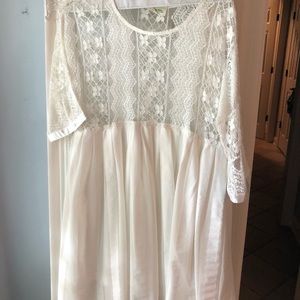 White quarter sleeve dress